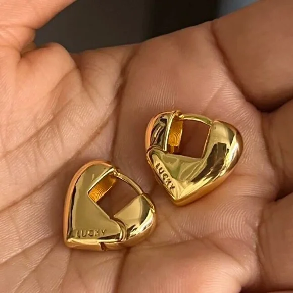 New Lucky Brand Gold Plated Chunky Heart Hoop Earrings - Picture 11 of 15